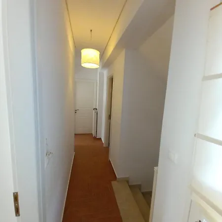 Cycladic Style House By The Sea Casa de Férias Nerotriviá